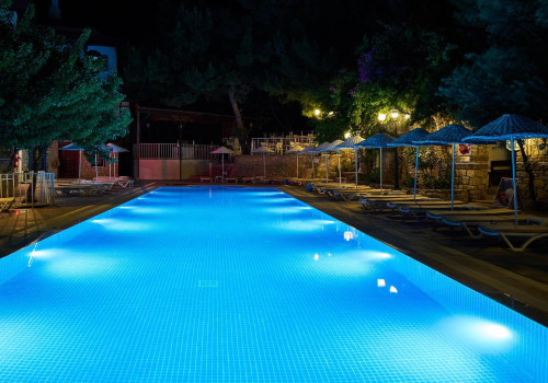 Lighting and Accessories for Swimming Pool Installation and Design